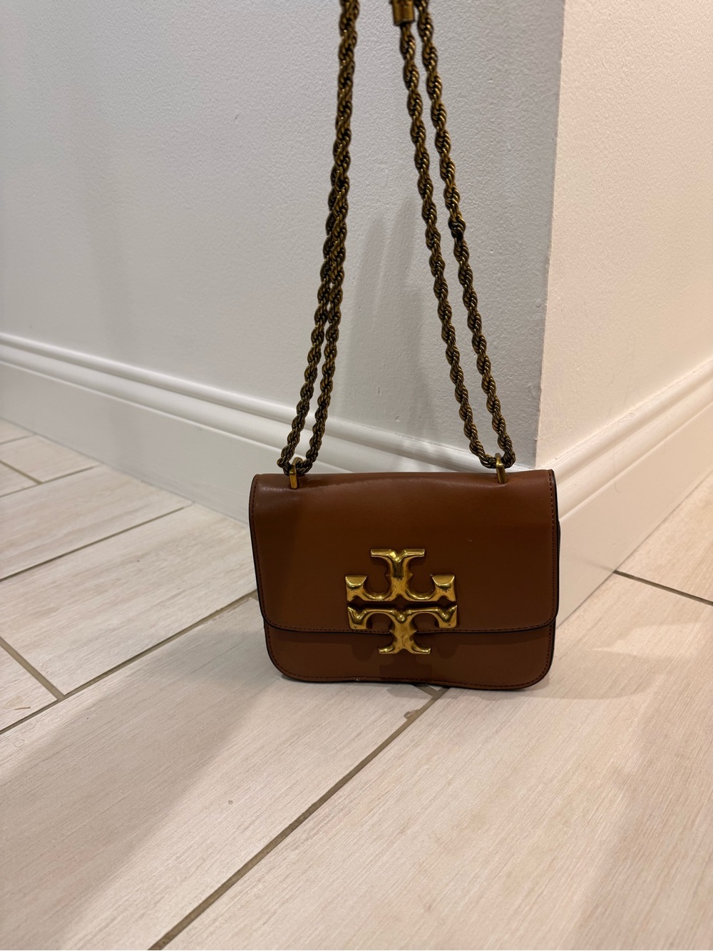Tory Burch Eleanor Crossbody/Shoulder Bag - Picture 2 of 7